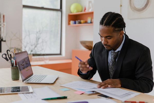 Découvrez les avantages des vannes à boisseau sphérique en inox